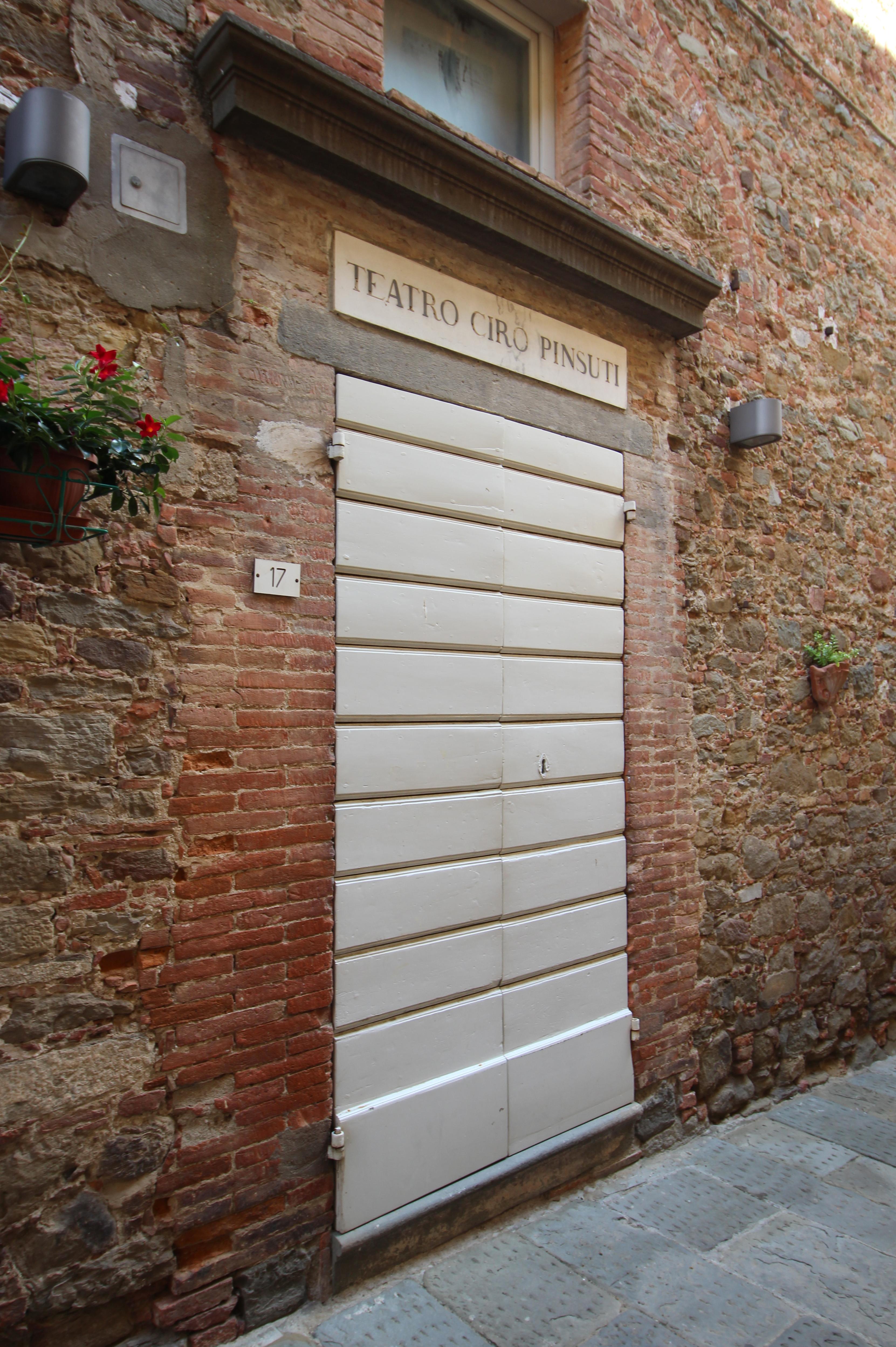 Teatro comunale Ciro Pinsuti