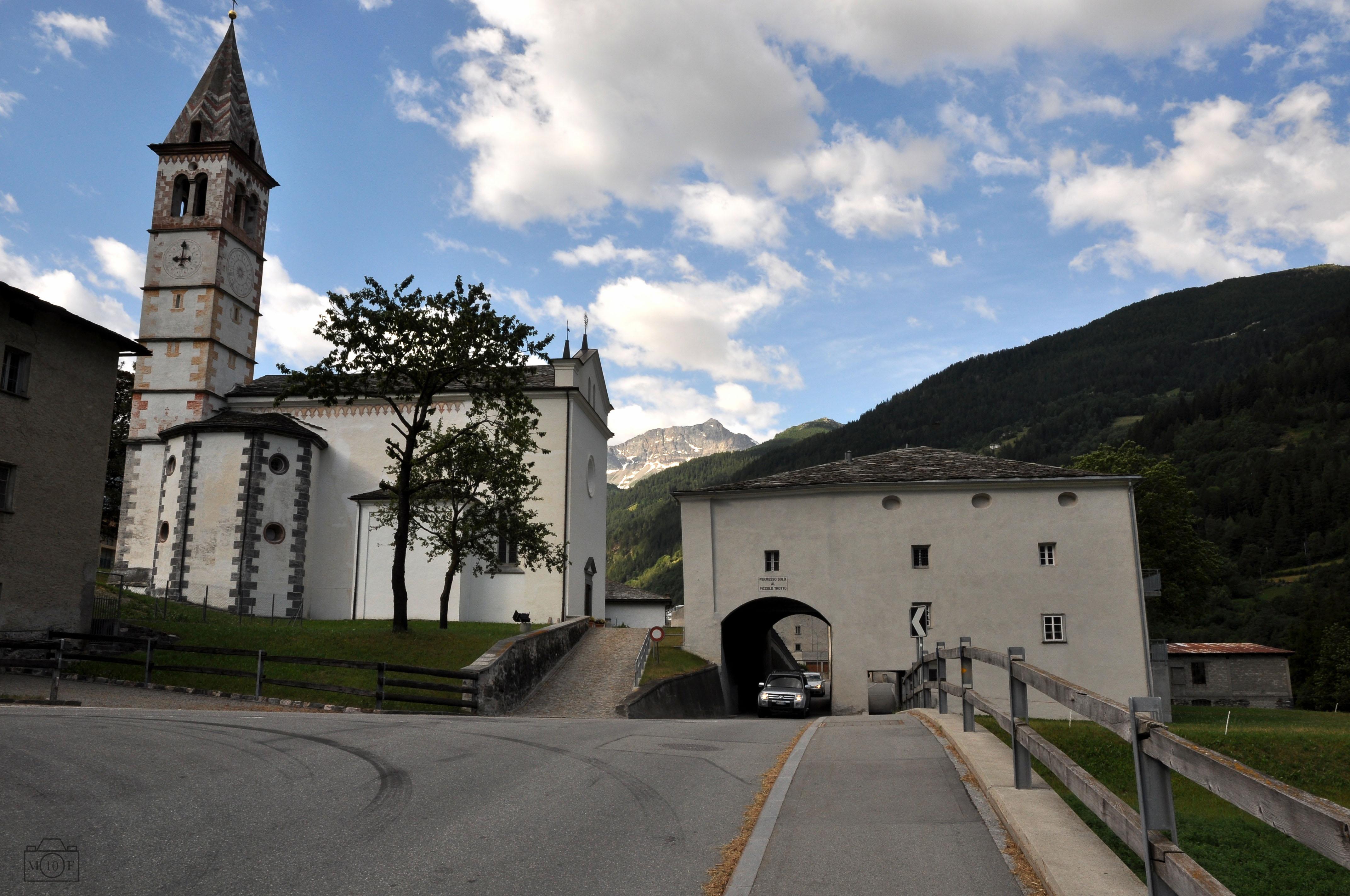 Pfarrkirche St. Carlo Borromeo