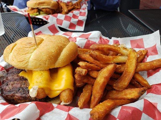 West Rib Pub & Grill