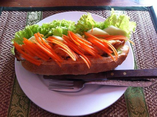 Lao Falang Restaurant