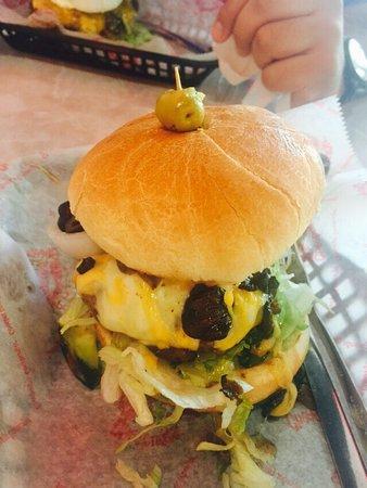 Cheeburger Cheeburger