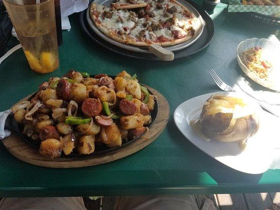 Greenbrier Grille and Lodge