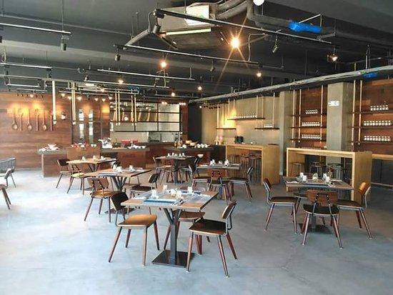 Matiz Restaurant and Tapas Bar