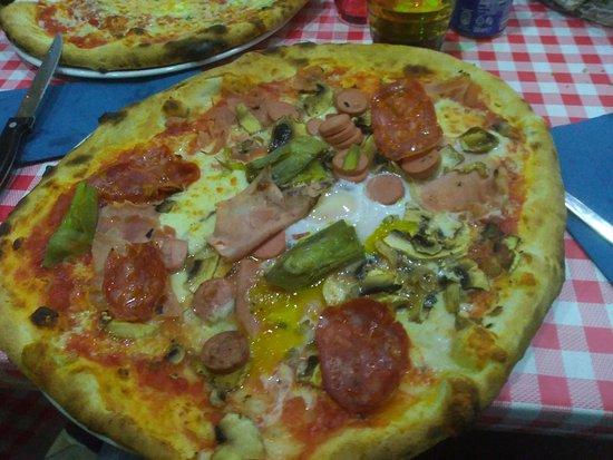 Pizzeria Università