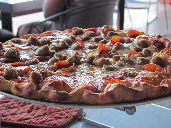 Zion Pizza & Noodle Co