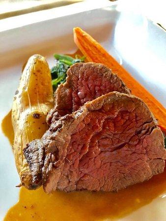 Stephanie Inn Dining Room