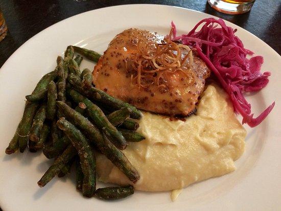 McKinley Creekside Cafe