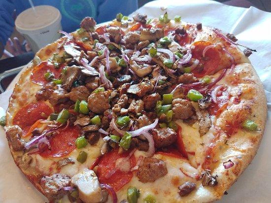 Famous Pizza Family Restaurant