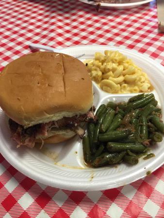 Petty's BBQ