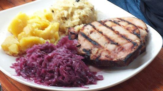 Hofbrauhaus Restaurant & Pub