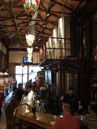 Brewbakers Brewing Company and Restaurant