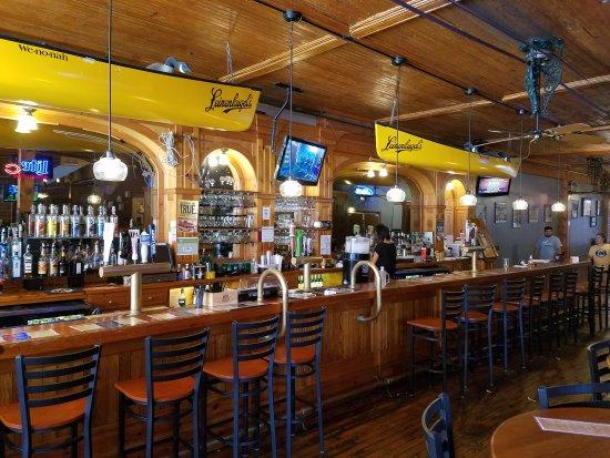 River House Bar & Grill