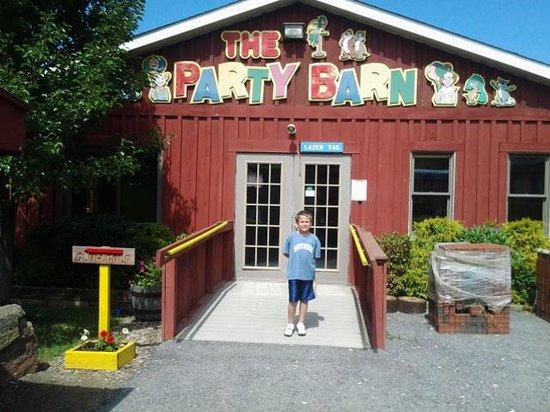 Roadside Cafe & Creamery