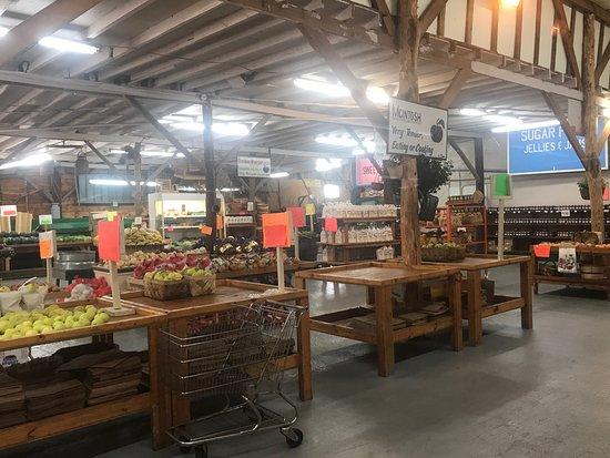 Carver's Orchard & Applehouse Restaurant