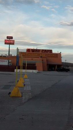 Four Way Bar Cafe & Casino