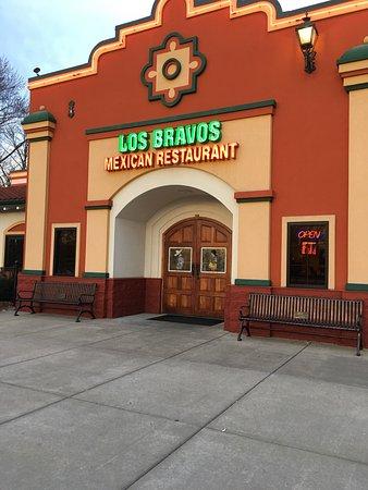 Los Bravos