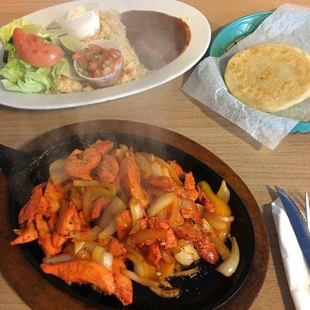 EL Santaneco Restaurant