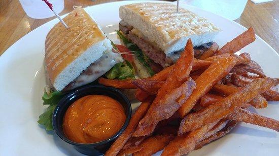 Artful Gourmet Bistro