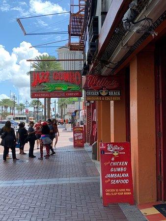 Willie's Chicken Shack