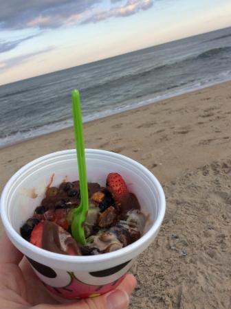 Sweet Frog Premium Frozen Yogurt