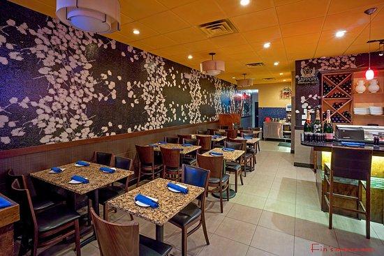 Fin's Sushi and Grill