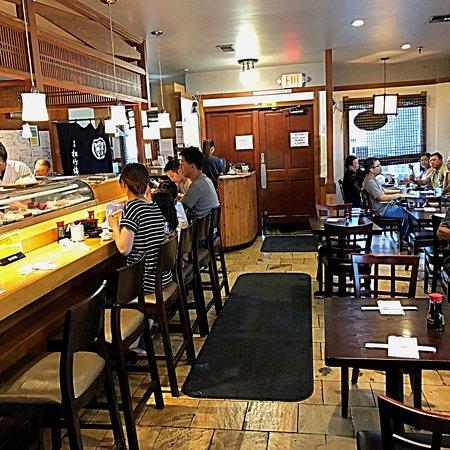 Tomisushi Restaurant