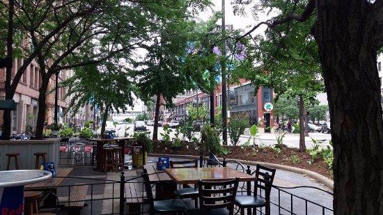 Panini's Gateway Bar & Grill