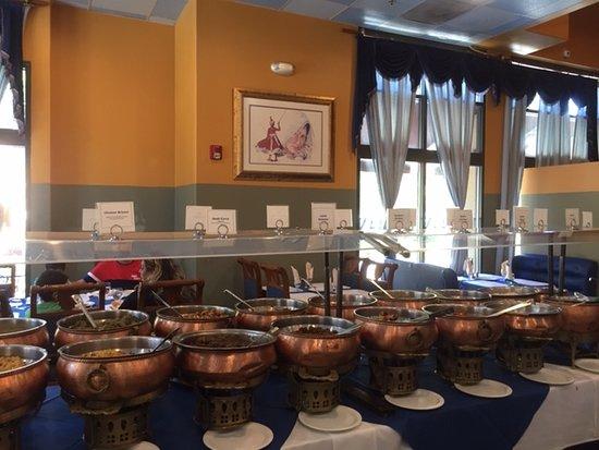 Mezbaan Bar & Indian Cuisine