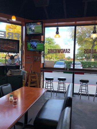 Bacci's Pizza and Pasta