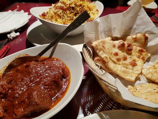 Taj Mahal Restaurant