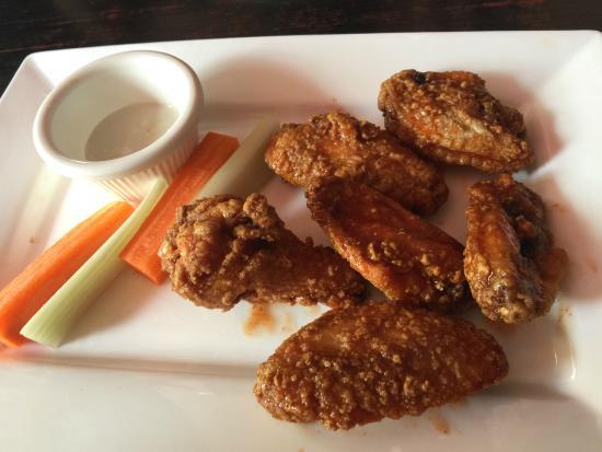 Sanya dolphin sports bar & grill