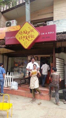 Chakum Chukum Calcutta On A Roll