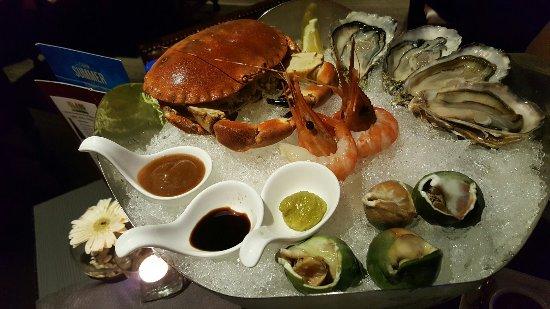 Island Seafood & Oyster Bar