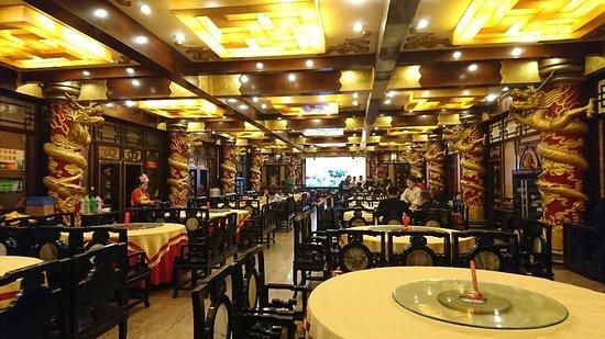 LuoYang ZhenBuTong Restaurant