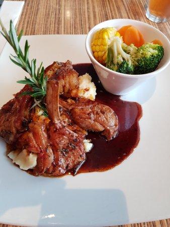 The Queens Steakhouse