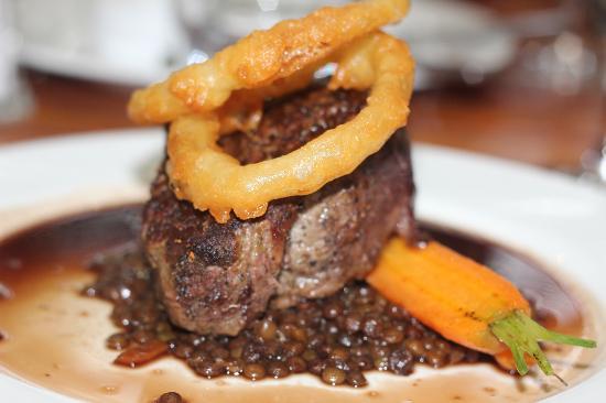 Red Poles Restaurant