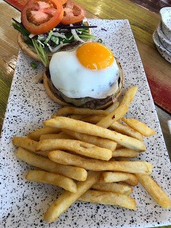 Salt Shaker Cafe & Restaurant