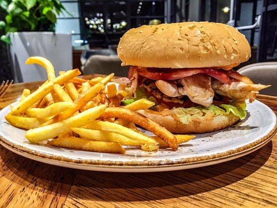 Karinyas Mantra Kooindah