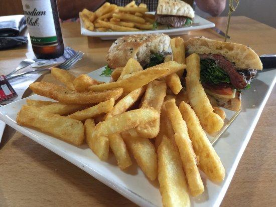 Moranbah Commun and Workers Club