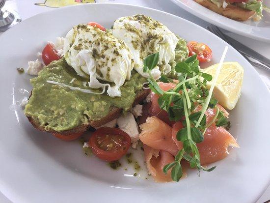 The Boatshed Cafe and Bar