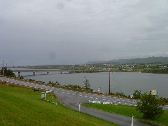 The Duck Cove Inn and Dining Room