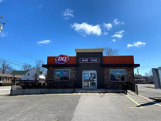 Dairy Queen Grill & Chill