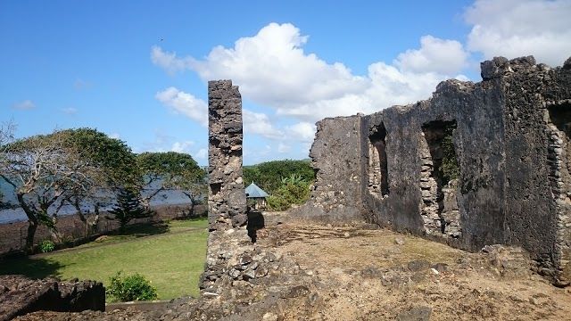 Frederik Hendrik Museum & Vieux Grand Port Historic Site