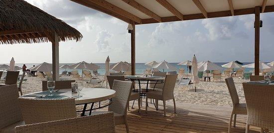 Madeariman Bar & Restaurant