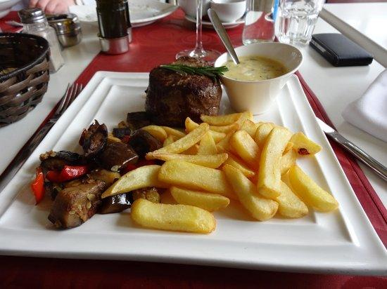 The Brasserie AMÉRICAS