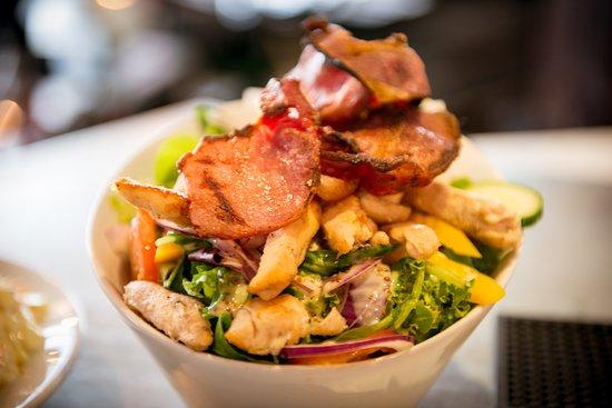 The Heights Bar & Kitchen