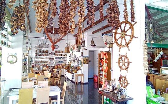 Sardelles Fish Taverna