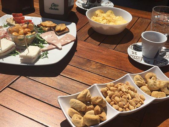 Caffe Internazionale Wine Bar & Restaurant