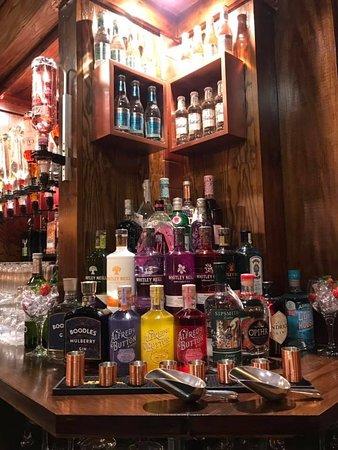 Stewarts Bar & Restaurant