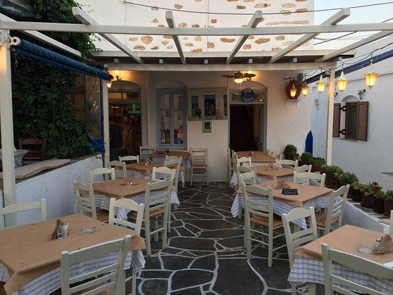 Apostoli to Koutouki